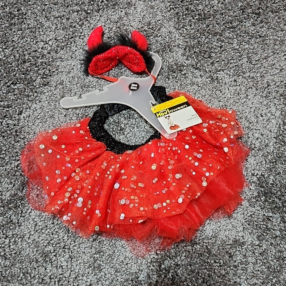PRINCESS DEVIL HEADBANDS HAT RED MESH IRIDESCENT SEQUINS TUTU ONE SIZE DOG / CAT